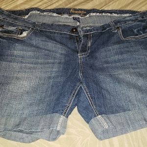 Amethyst Jean Shorts